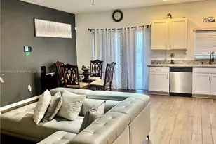 4039 NW 11th St, Lauderhill, FL 33313 - Photo 2