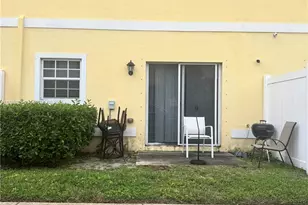 4039 NW 11th St, Lauderhill, FL 33313 - Photo 6