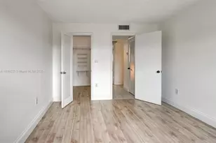 9010 Sunrise Lakes Blvd, Sunrise, FL 33322 - Photo 20