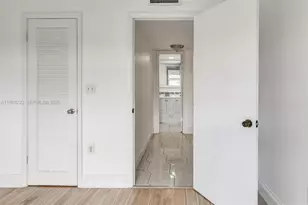 9010 Sunrise Lakes Blvd, Sunrise, FL 33322 - Photo 20