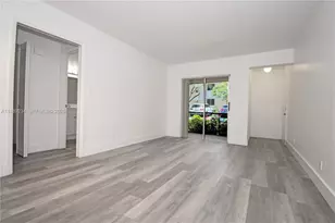 301 Gardens Dr, Pompano Beach, FL 33069 - Photo 4