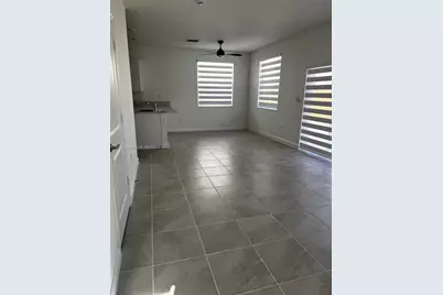 2651 SE 24th Dr, Homestead, FL 33035 - Photo 4