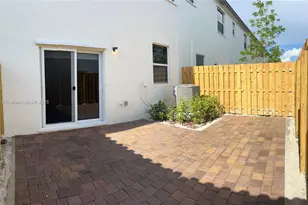 2451 SE 28th St, Homestead, FL 33035 - Photo 30