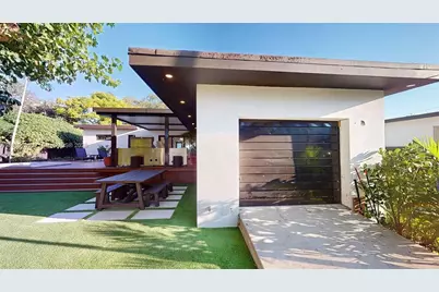 641 Nightingale Ave, Miami Springs, FL 33166 - Photo 10