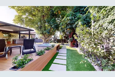 641 Nightingale Ave, Miami Springs, FL 33166 - Photo 2