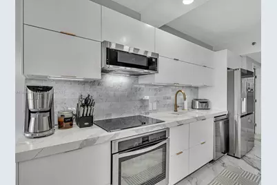 20191 E Country Club Dr #511, Aventura, FL 33180 - Photo 16