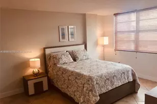 6917 Collins Ave, Miami Beach, FL 33141 - Photo 10