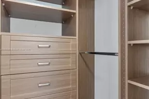 16565 NE 26th Ave, North Miami Beach, FL 33160 - Photo 16