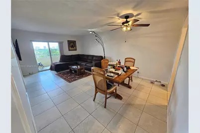 900 NE 18th Ave #709, Fort Lauderdale, FL 33304 - Photo 6