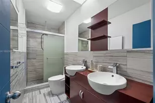 2858 Pine Tree Dr, Miami Beach, FL 33140 - Photo 12