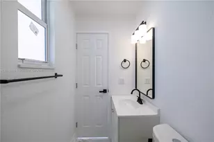 12220 SW 216th St, Miami, FL 33170 - Photo 10