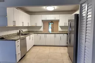 1925 Sans Souci Blvd, North Miami, FL 33181 - Photo 4