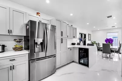 3022 NW 95th St, Miami, FL 33147 - Photo 12