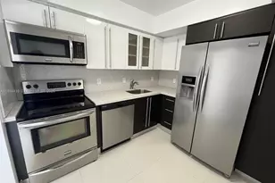 20505 E Country Club Dr, Aventura, FL 33180 - Photo 4