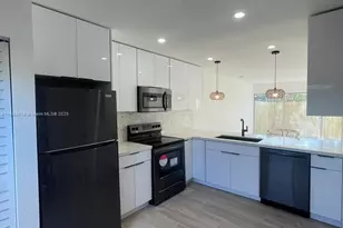 3201 NW 4th Terrace, Pompano Beach, FL 33064 - Photo 4