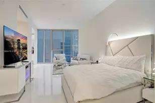 300 Biscayne Blvd Way, Miami, FL 33131 - Photo 4