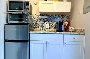 361 SW 20th, Miami, FL 33129 - Photo 8