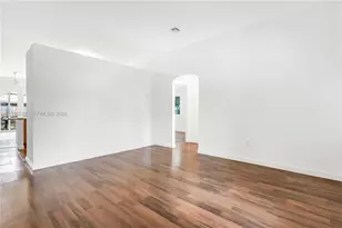 3591 NE 10th Dr, Homestead, FL 33033 - Photo 10