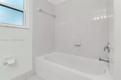 3591 NE 10th Dr, Homestead, FL 33033 - Photo 28