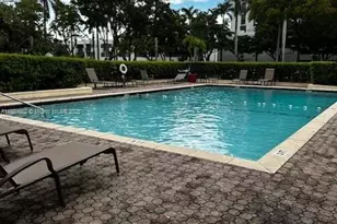 11111 Biscayne Blvd, Miami, FL 33181 - Photo 12