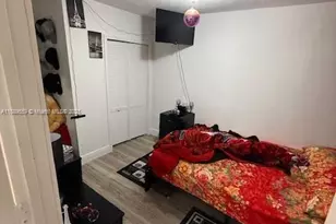 276 E 12th St, Hialeah, FL 33010 - Photo 4