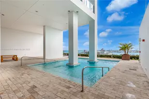 1040 Biscayne Blvd, Miami, FL 33132 - Photo 44