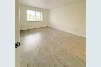 7825 Camino Real #J-414, Miami, FL 33143 - Photo 10