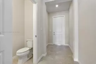 2108 N Appleton Cir N, Oakland Park, FL 33309 - Photo 34