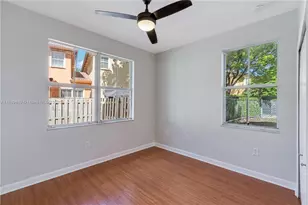 8450 NW 113th Passage, Doral, FL 33178 - Photo 14