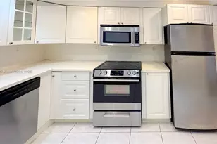 800 Parkview Dr, Hallandale Beach, FL 33009 - Photo 2