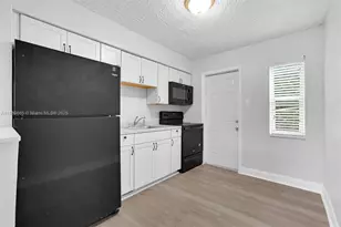 746 SW 4th St, Dania Beach, FL 33004 - Photo 8