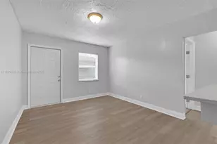 746 SW 4th St, Dania Beach, FL 33004 - Photo 10