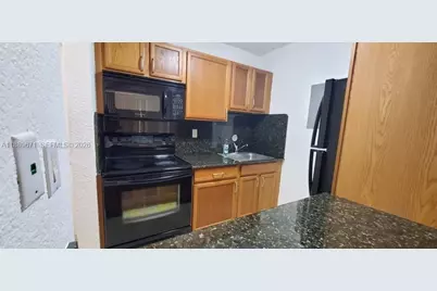 445 SW 11th St #203, Miami, FL 33130 - Photo 10