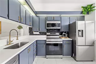 3635 Whitehall Dr, West Palm Beach, FL 33401 - Photo 2