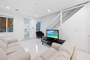 [Address not provided], Miami, FL 33180 - Photo 6