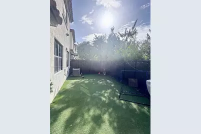 10300 NW 70th Ter #10300, Doral, FL 33178 - Photo 8