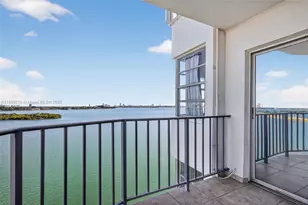 11930 N Bayshore Dr, North Miami, FL 33181 - Photo 10