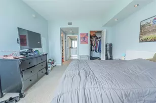 335 S Biscayne Blvd, Miami, FL 33131 - Photo 10