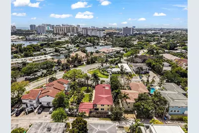 2625 NE 13th Ct, Fort Lauderdale, FL 33304 - Photo 18