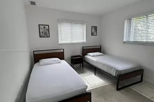 328 NW 12th Ave, Miami, FL 33128 - Photo 14
