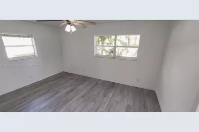 200 NW 9th St, Boca Raton, FL 33432 - Photo 28