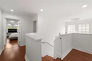 3172 NE 211th St, Aventura, FL 33180 - Photo 22