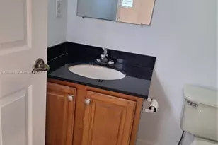 6621 Winfield Blvd, Margate, FL 33063 - Photo 14