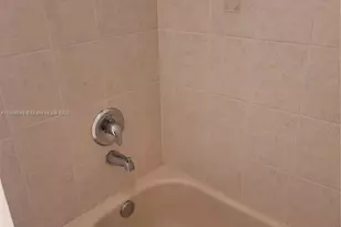 6621 Winfield Blvd, Margate, FL 33063 - Photo 32