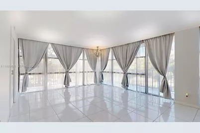 1000 Parkview Dr #431, Hallandale Beach, FL 33009 - Photo 6