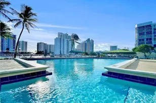 1000 Parkview Dr, Hallandale Beach, FL 33009 - Photo 4