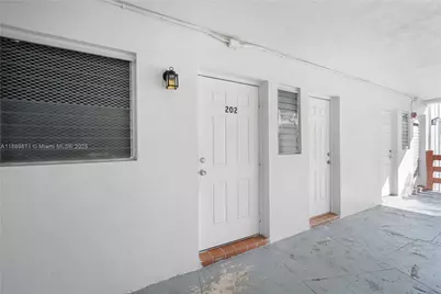 1450 NE 170th St #202, North Miami Beach, FL 33162 - Photo 6