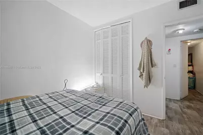 1450 NE 170th St #202, North Miami Beach, FL 33162 - Photo 12
