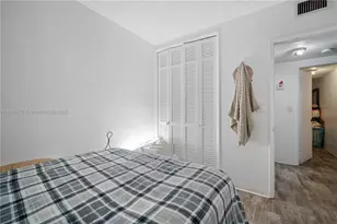 1450 NE 170th St, North Miami Beach, FL 33162 - Photo 12