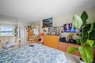 7904 West Dr, North Bay Village, FL 33141 - Photo 18